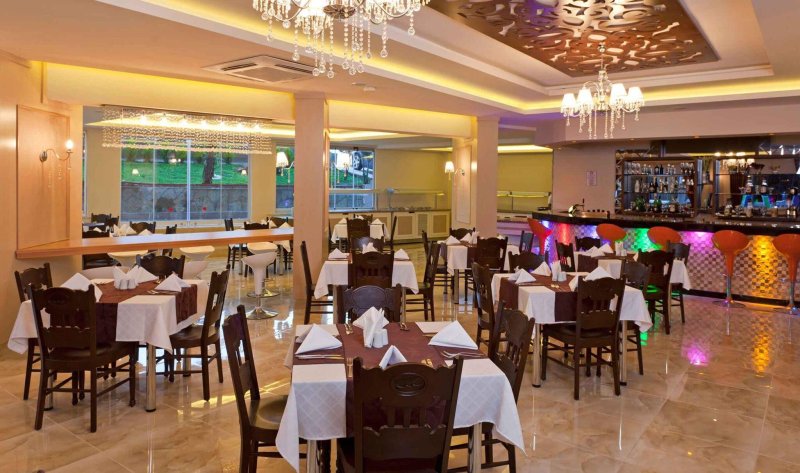 Alanya utazás Monart City