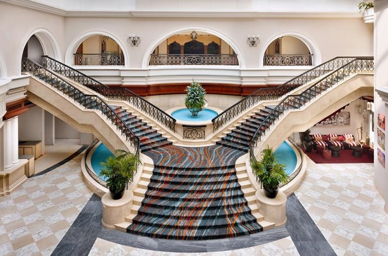 Dubai utazás Mövenpick Hotel Apartments Bur Dubai