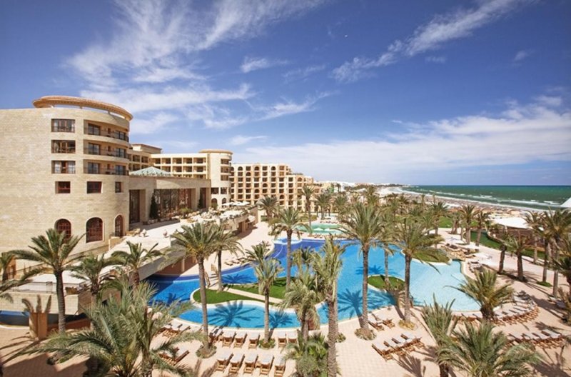 Sousse utazás Mövenpick Marine Spa