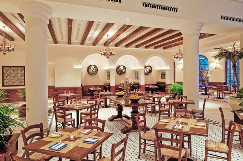 Sousse utazás Mövenpick Marine Spa