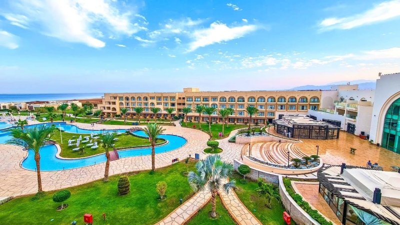 Hurghada utazás Mövenpick Resort Soma Bay