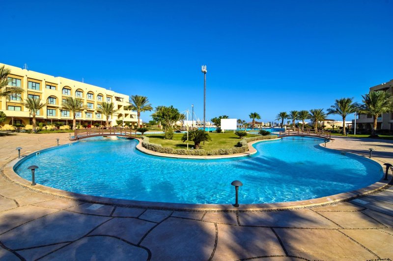 Hurghada utazás Mövenpick Resort Soma Bay