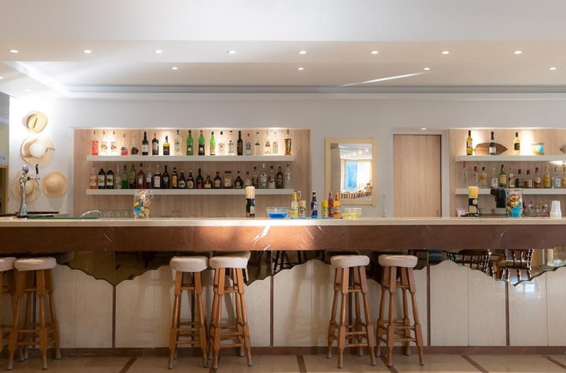 Korfu utazás Nafsika