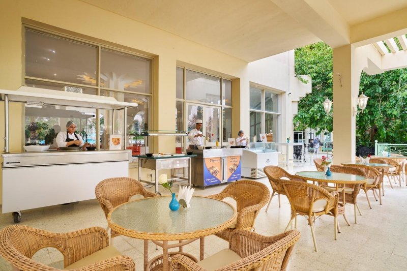 Hammamet utazás Nahrawess Resort & Thalasso