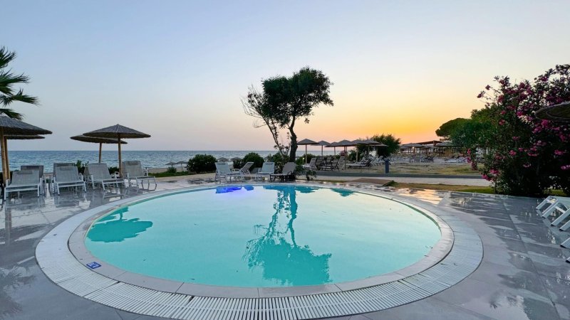 Ninos Grand Beach Hotel & Resort Lefkada-sziget