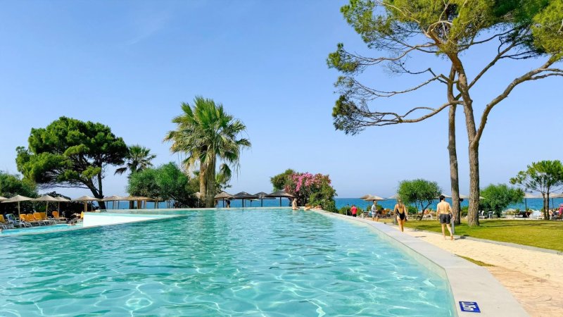 Ninos Grand Beach Hotel & Resort Lefkada-sziget