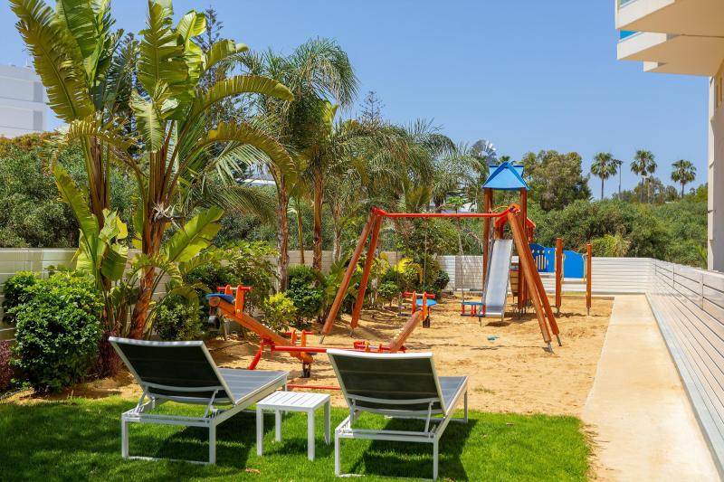 Nissiblu Beach Resort Dél-Ciprus