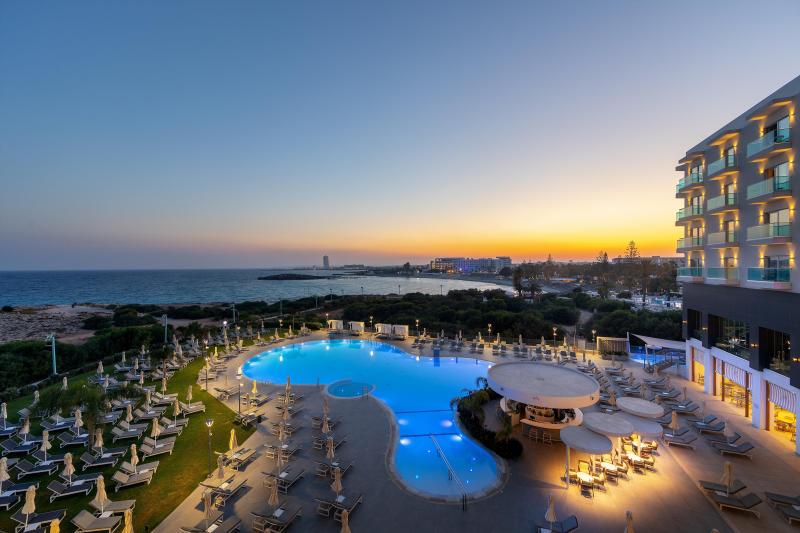 Nissiblu Beach Resort Dél-Ciprus