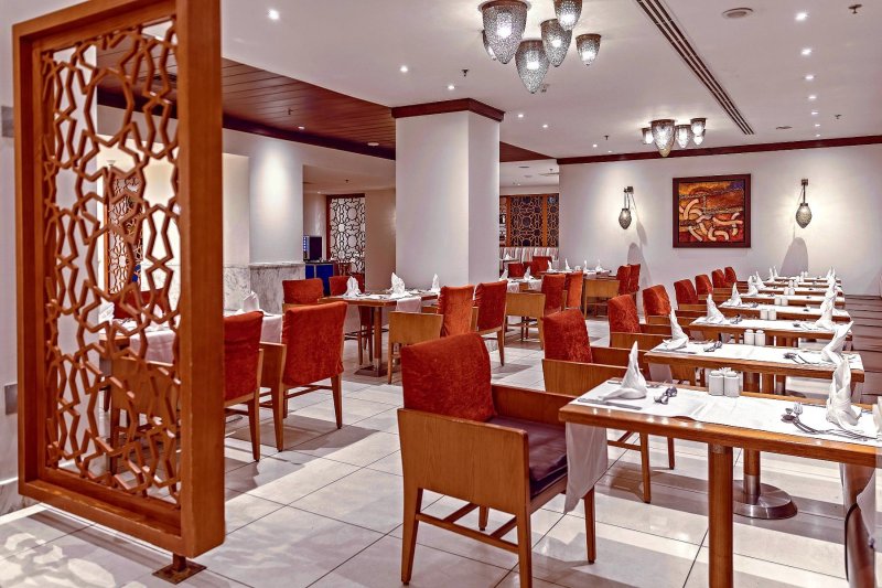 Hurghada utazás Old Palace Resort