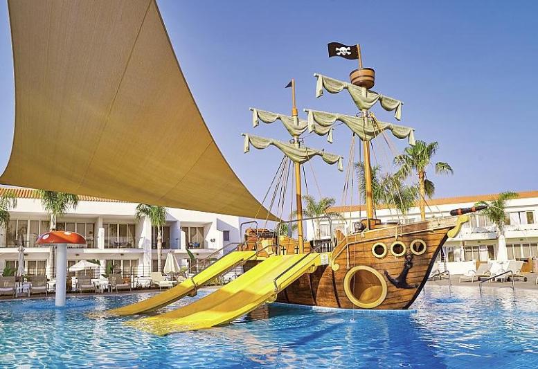 Olympic Lagoon Resort Dél-Ciprus