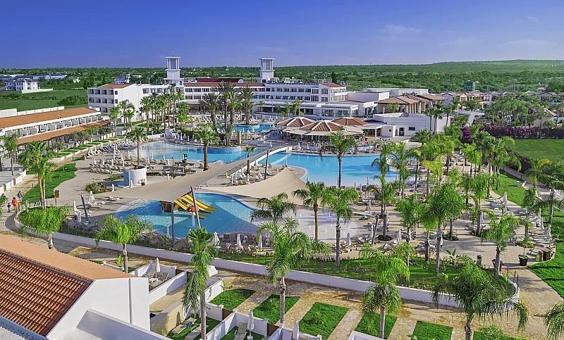 Olympic Lagoon Resort Dél-Ciprus