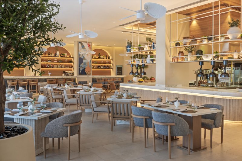 Fujairah utazás Palace Beach Resort Fujairah