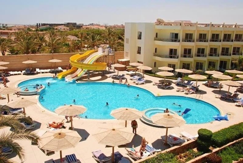 Hurghada utazás Palm Beach