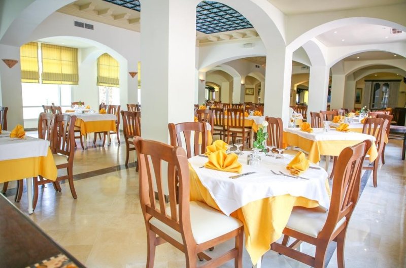 Monastir utazás Palm Beach Skanes