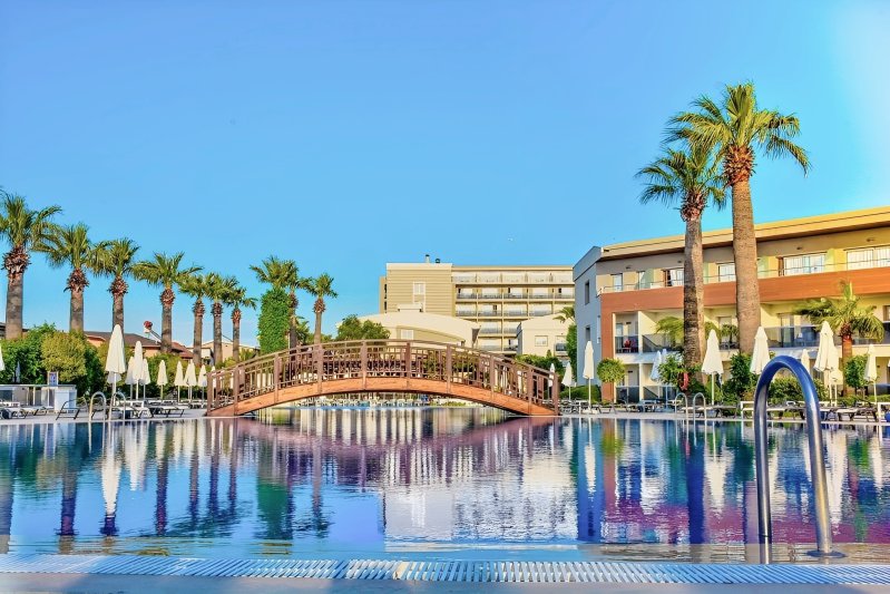 Kusadasi utazás Palm Wings Beach Resort & Spa