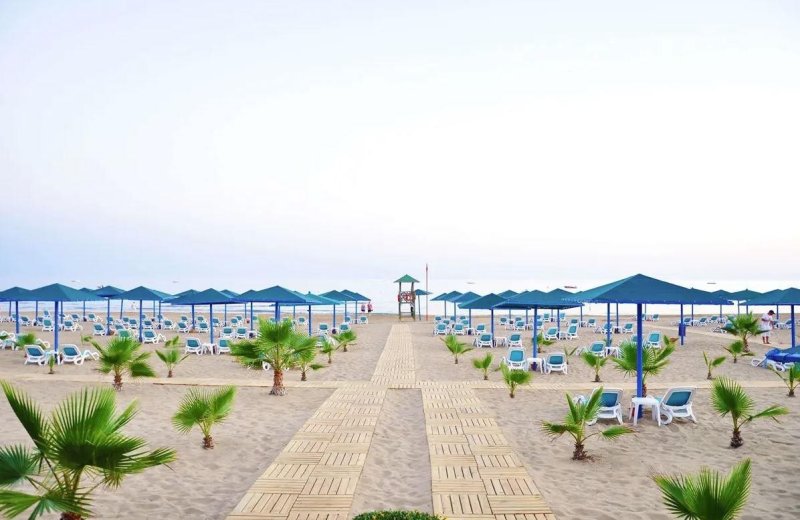 Paloma Oceana Resort Side