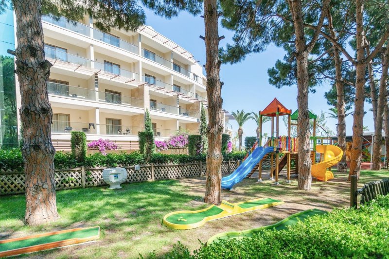 Kusadasi utazás Paloma Pasha 