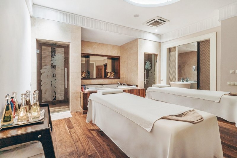 Kusadasi utazás Paloma Pasha 