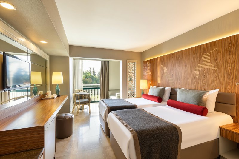 Franciaágyas szoba francia erkéllyel