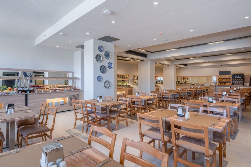 Alanya utazás Parador Sky Hotel