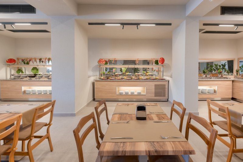 Alanya utazás Parador Sky Hotel