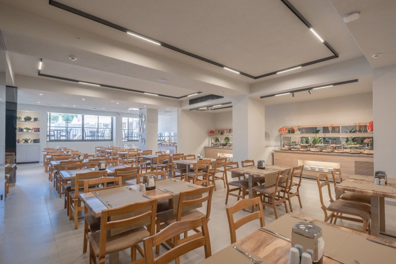 Alanya utazás Parador Sky Hotel