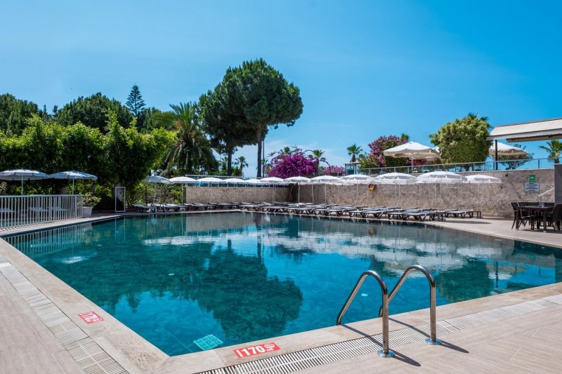 Alanya utazás Parador Sky Hotel