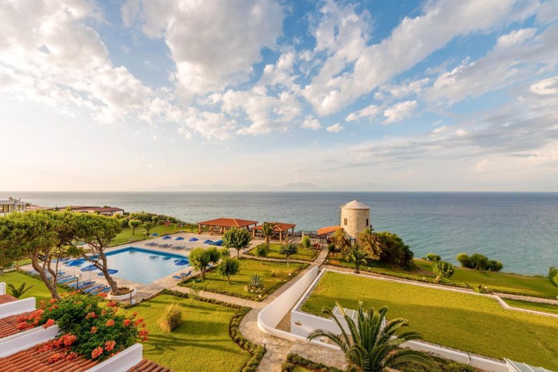 Peloponnészoszi-félsziget utazás Pavlina Beach