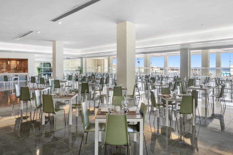 Hurghada utazás Pickalbatros Albatros Makadi Resort