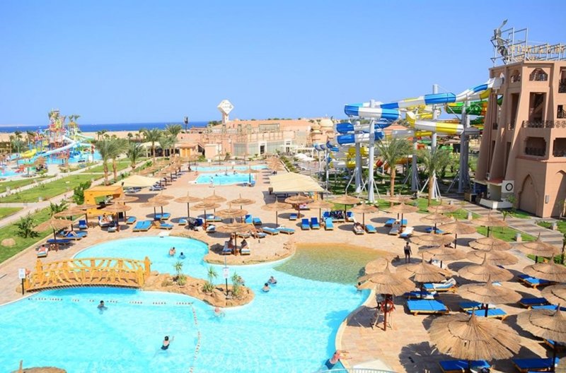 Hurghada utazás Pickalbatros Aqua Blu