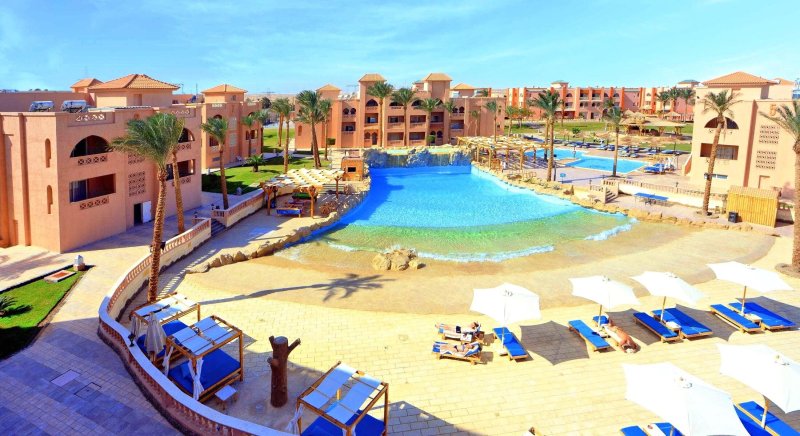 Hurghada utazás Pickalbatros Aqua Blu