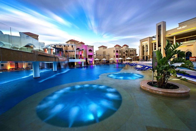 Hurghada utazás Pickalbatros Aqua Blu
