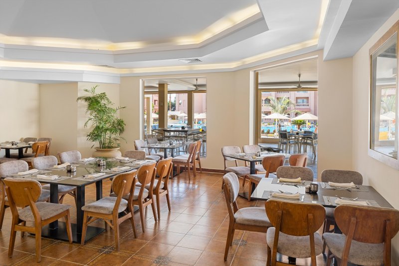 Hurghada utazás Pickalbatros Aqua Vista