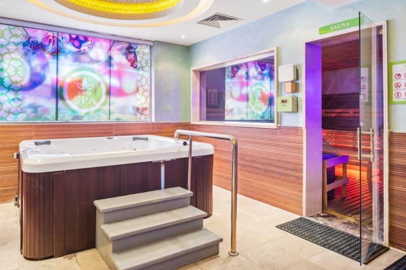 Hurghada utazás Pickalbatros Aqua Vista