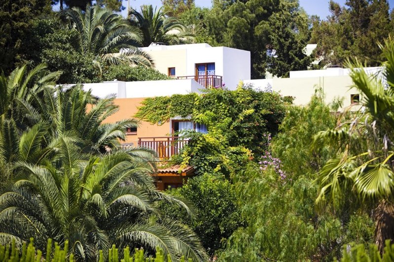 Kusadasi utazás Pine Bay Holiday Resort