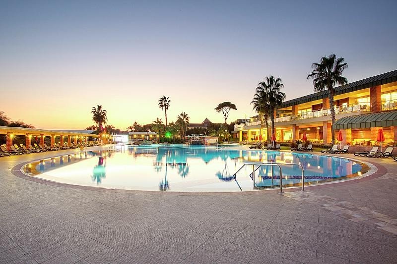 Belek utazás Pine Beach Belek