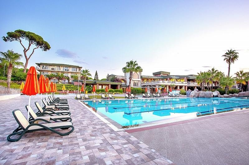 Belek utazás Pine Beach Belek