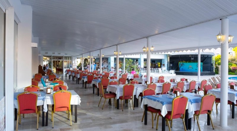 Kemer utazás Pine House