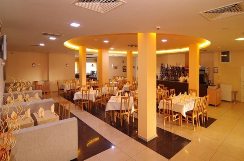Plamena Palace Napospart