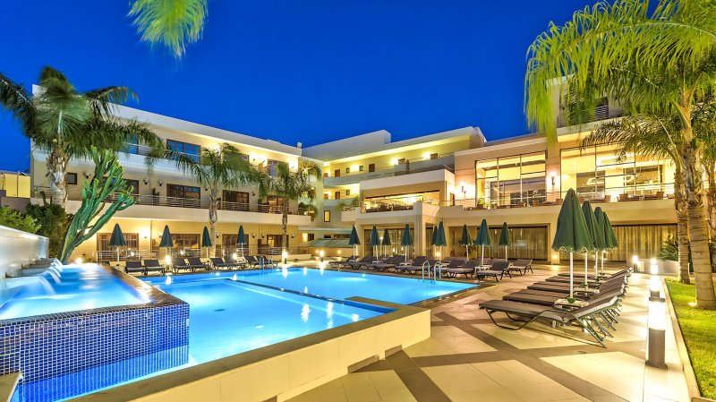 Porto Platanias Beach Resort & Spa Kréta