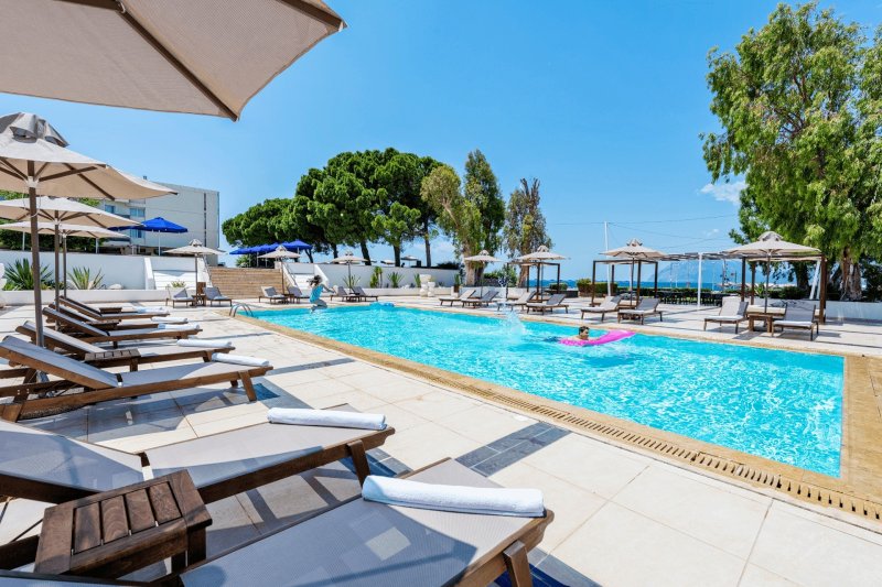 Peloponnészoszi-félsziget utazás Porto Rio Hotel 