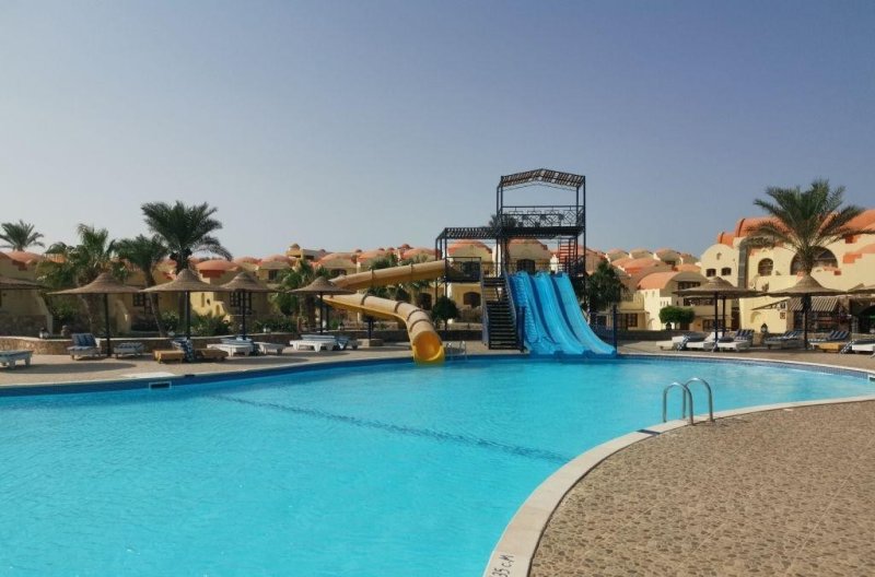 Marsa Alam utazás Protels Crystal Beach Resort