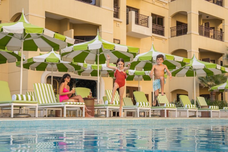 Ras Al Khaimah utazás Pullman Al Marjan Island Resort