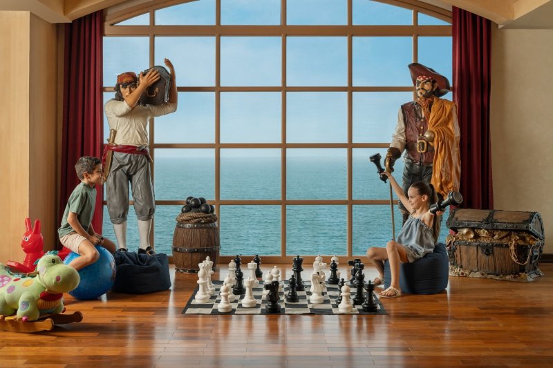 Ras Al Khaimah utazás Pullman Al Marjan Island Resort