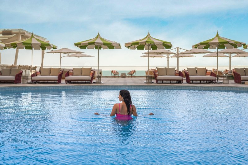 Ras Al Khaimah utazás Pullman Al Marjan Island Resort