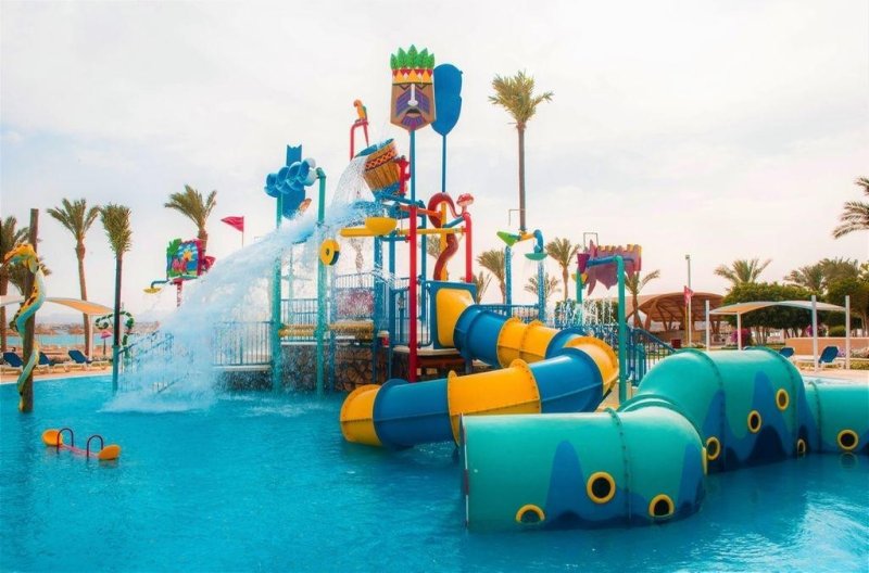 Hurghada utazás Pyramisa Beach Resort Sahl Hasheesh