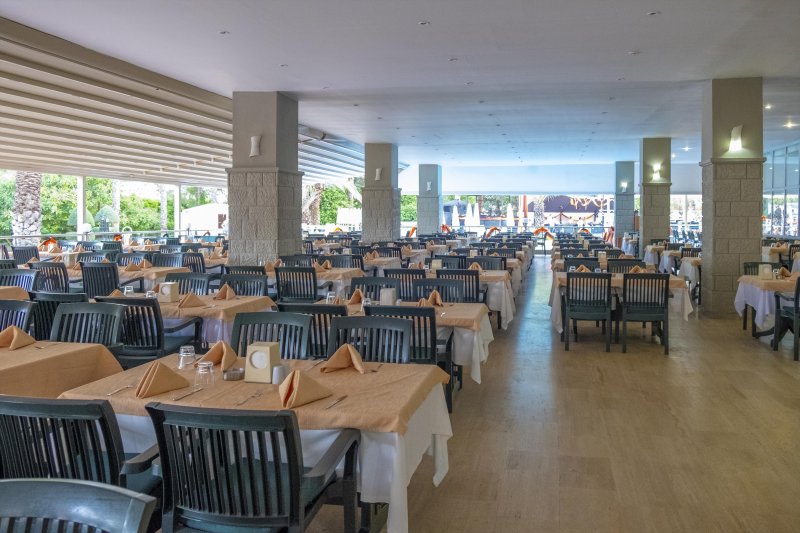 Kemer utazás Queen's Park Goynuk