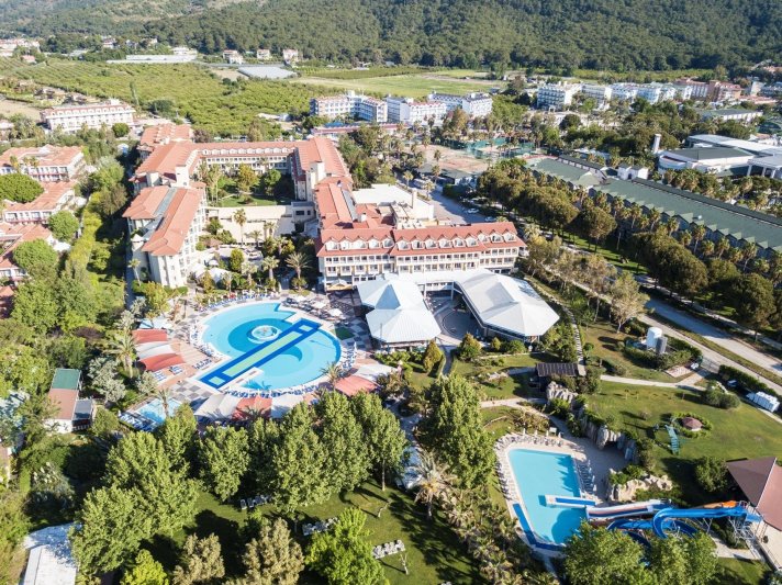 Queens Park Le Jardin Kemer