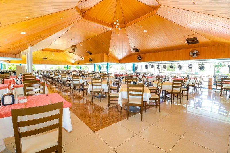 Kemer utazás Queens Park Le Jardin