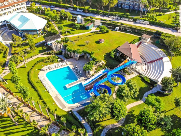 Kemer utazás Queens Park Le Jardin